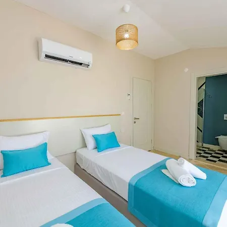 Luxury 4 Bedroom With Private Pool, 1003 Βίλα *