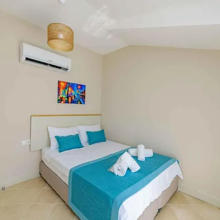 Villa Luxury 4 Bedroom With Private Pool, 1003